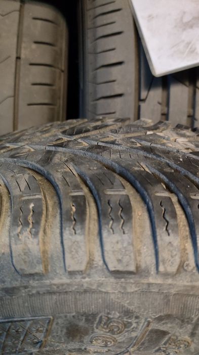 Vând anvelope de iarna Hankook și Kleber  195/55/R16