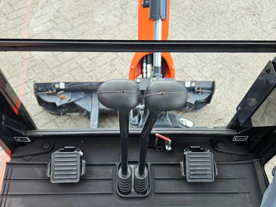Мини-экскаватор Kubota KX016-4
