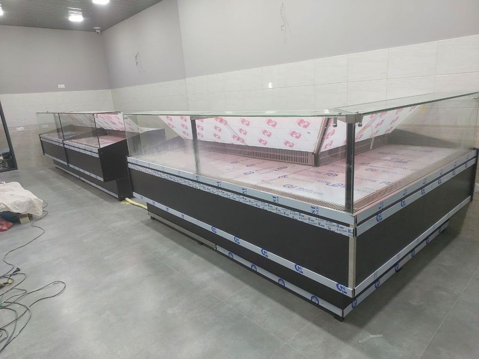 Гушт ва калбаса махсулотлари учун витрина холодильник