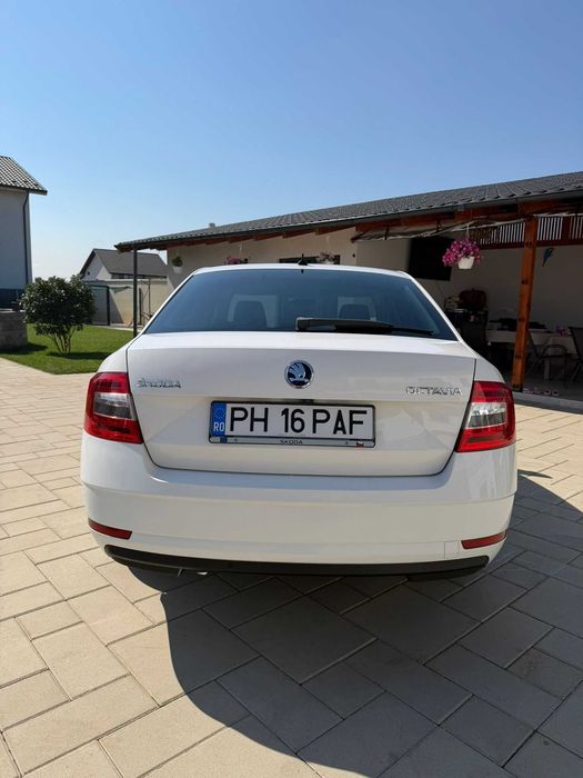 Vand skoda Octavia 2020 ,consum 5 % ,224 000 km IMPECABILA ,