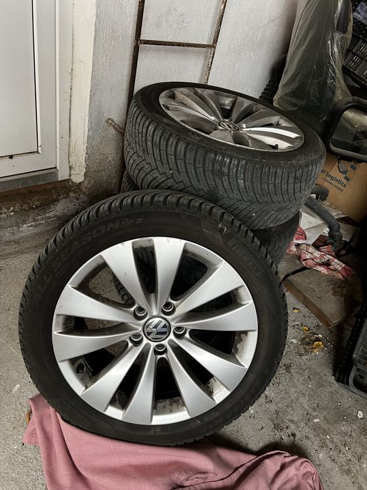 Vand jante R17 OEM Vw,Audi,Seat cu anvelope Pirelli (Allseason)