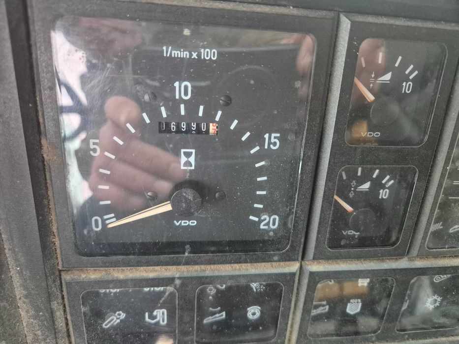 Combina Class Mega 208  ll