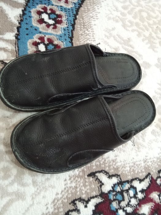 Erkaklar oyoq kiyimi