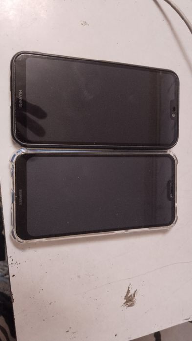 Продам смартфоны samsung и huawei