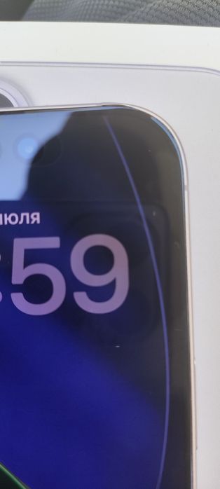 Продам Айфон  17  256 гб без торга