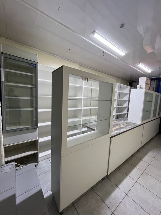 Медицинский шкаф для аптеки