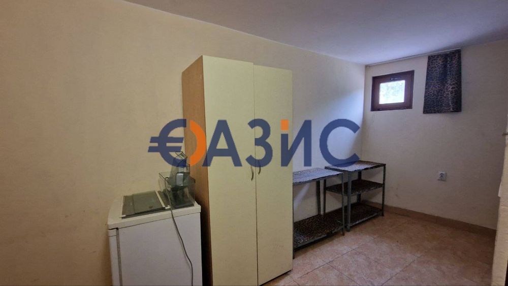 Помещение с 4 стаи в комплекс "Елит 3", Слънчев бряг, България, площ