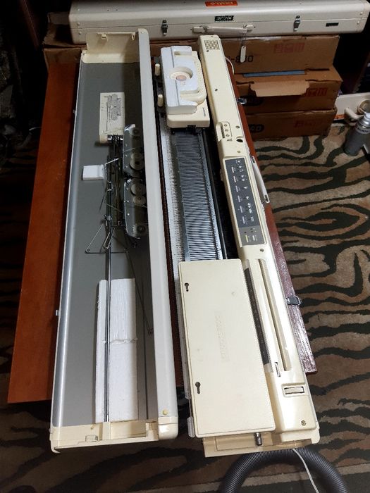 Вязальная машина Silver reed sk 580