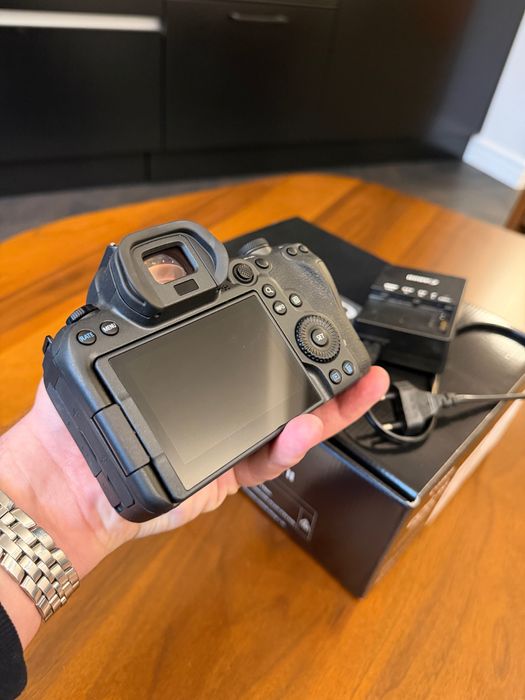 CANON R6 MK II (mark II)