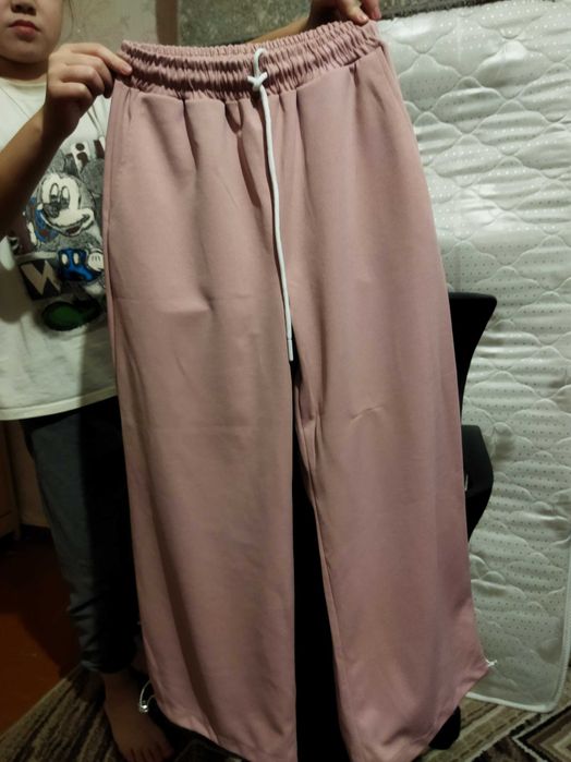 Одежда на девочек 10-12 лет