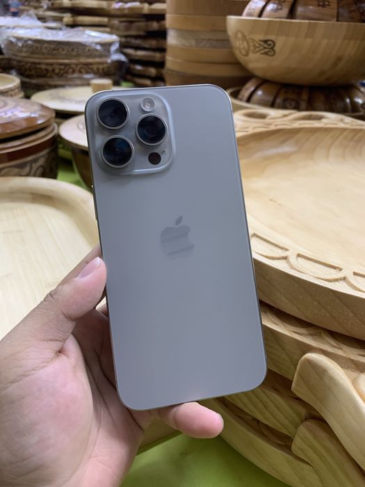 iPhone 15 Pro Max