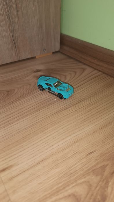 Hot wheels колички