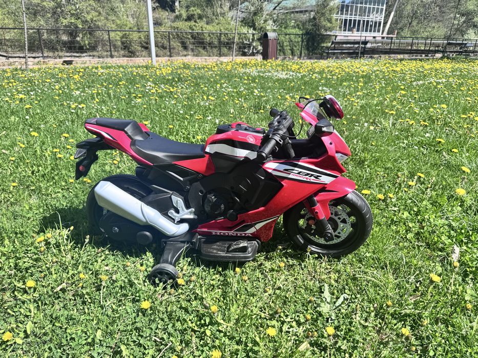 Motocicleta electrica de copii Honda CBR1000RR