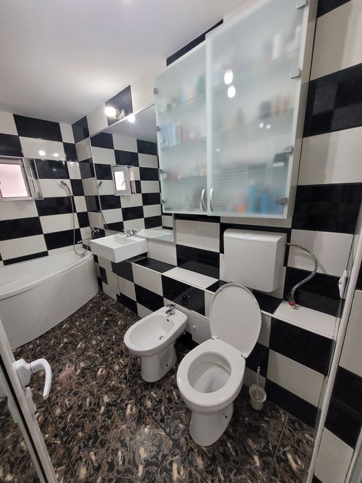 Vând apartament cu 2 camere complet mobilat Doja