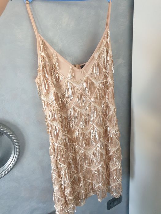 Rochie paiete aurii