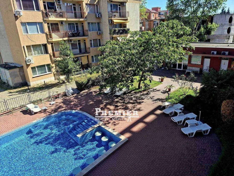 Продава се Двустаен апартамент в к.к. Слънчев бряг - 65 кв.м за 1154 €/кв.м - Снимка #8