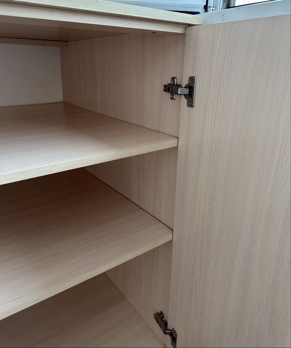 Шкаф комод бежевого цвета