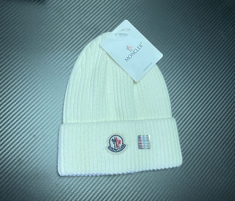 Căciulă Moncler calitate înaltă
