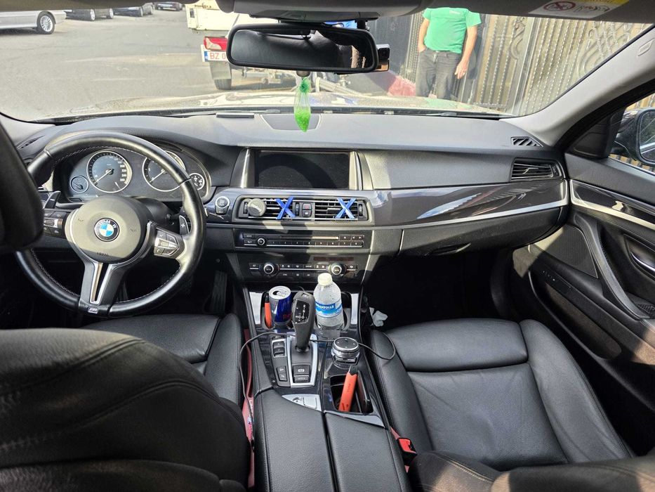 BMW 525d xDrive F10 2015 | 218 CP | AUTOMAT | 4x4 | PIELE | M | 242.000 KM
