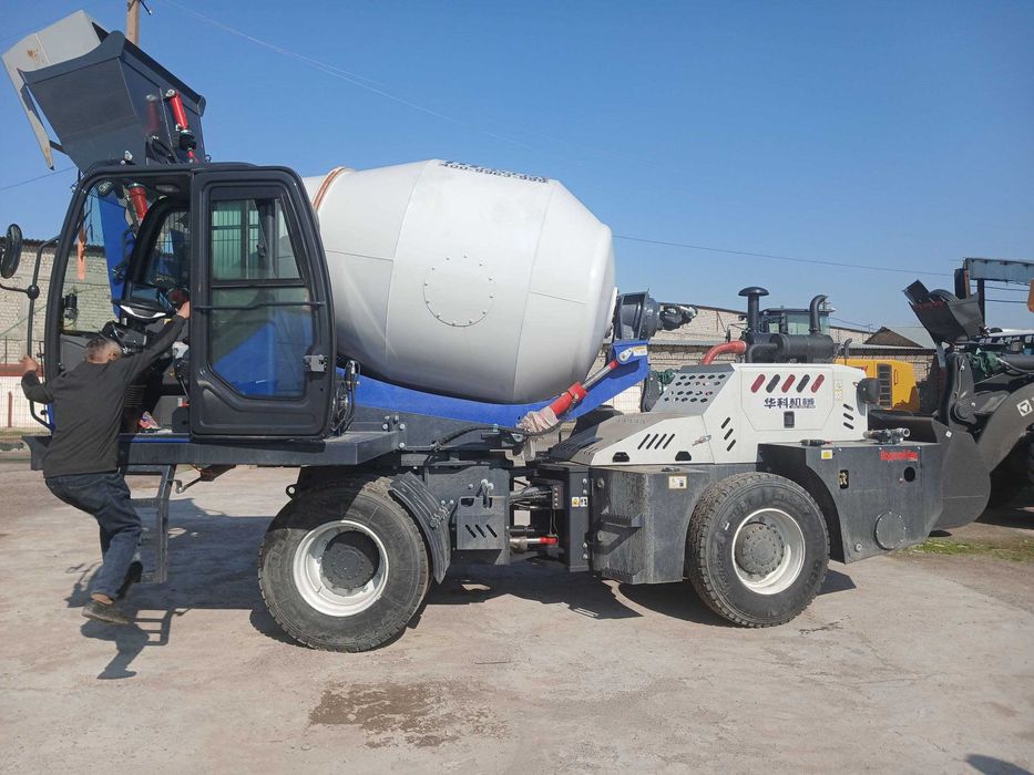 Автобетоносмеситель с самозагрузкой Carmix HK-5500