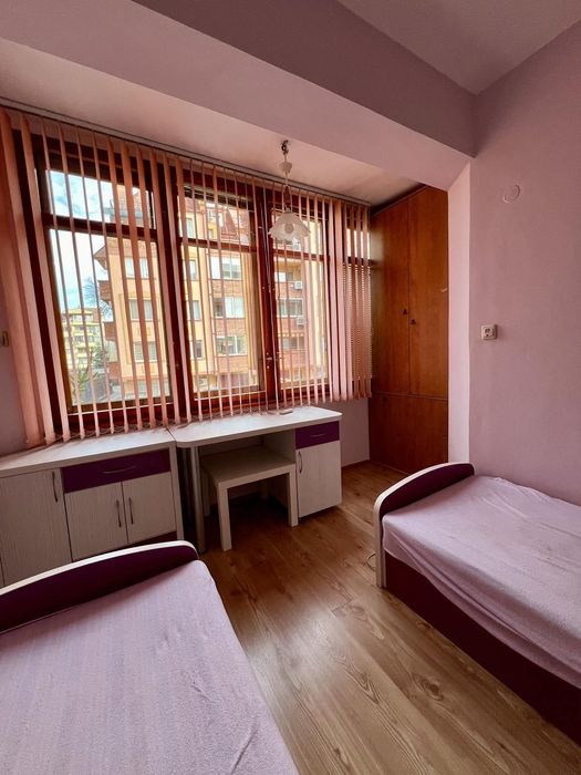 Дава се под наем Тристаен апартамент в Пловдив, Център - 85 кв.м за 550 € - Снимка #9