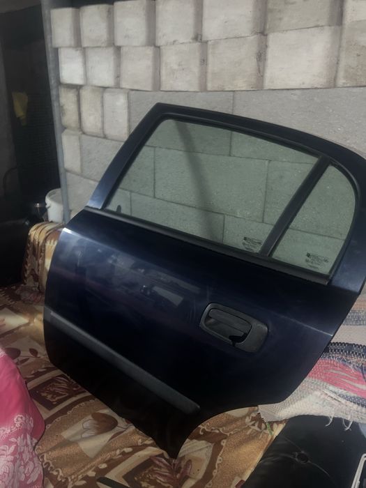 Usa spate Opel Astra G