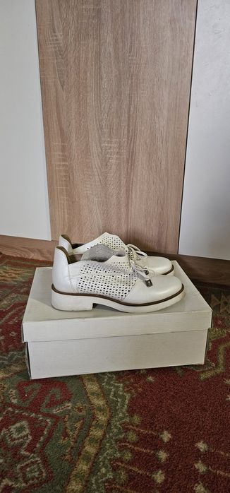 Обувь женская кожа