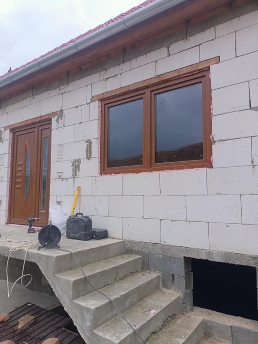 Vând casa sat Armeni comuna Loamnes