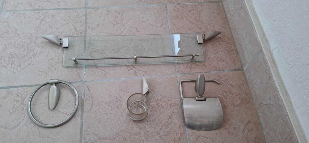 Set accesorii baie