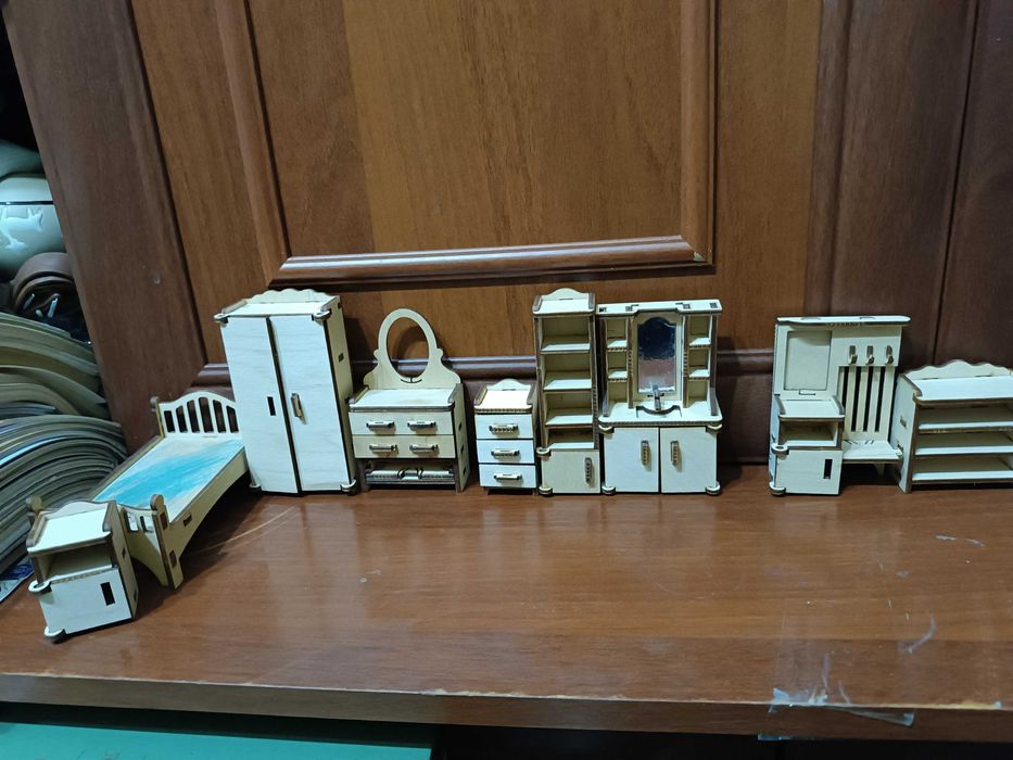 Кукольная мебель