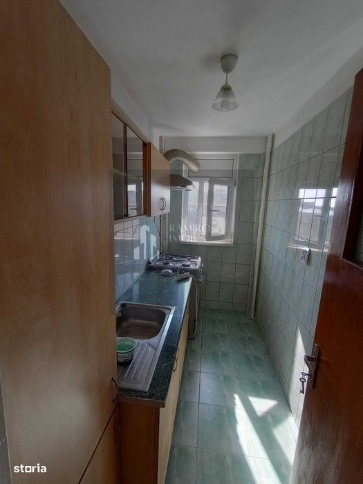 2 camere decomandat Brancoveanu — fotografia 3