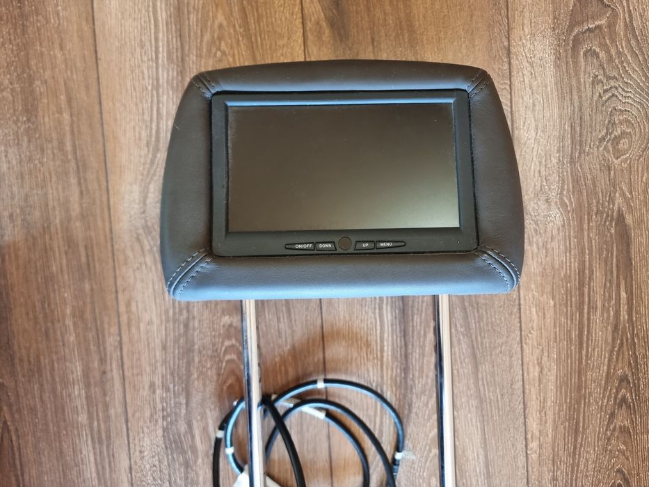 Audi Q7 multimedia entertainment center