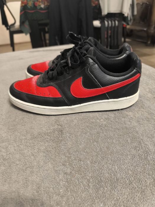 Nike Сникърси N:42
Сникърси Court Vision L42