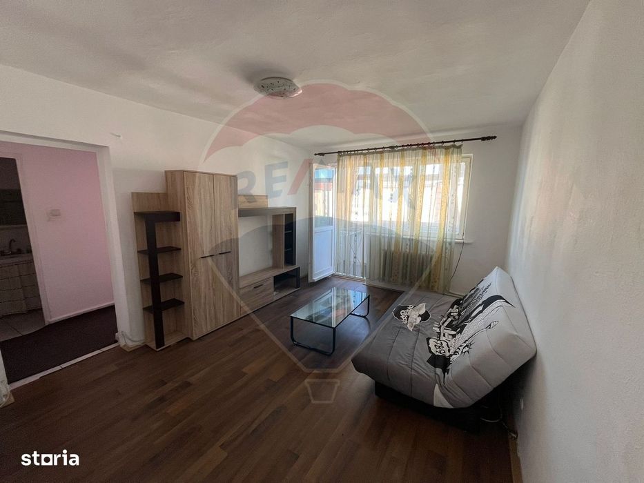 Apartament cu 2 camere de vânzare în zona Central — fotografia 3