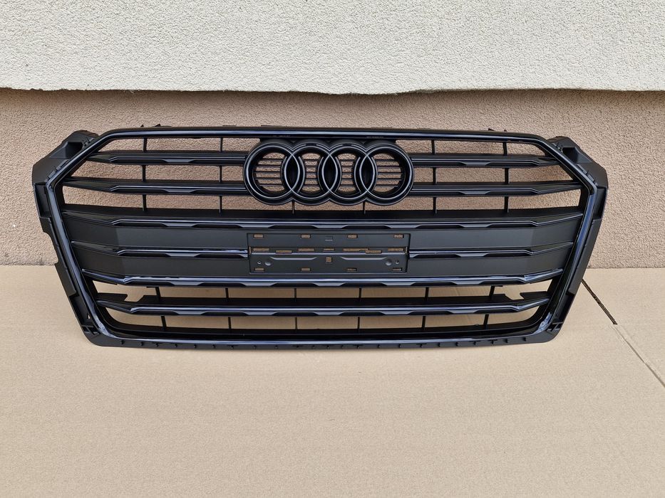 Grila centrala Audi A5 8W6 NOUA 2016-2020