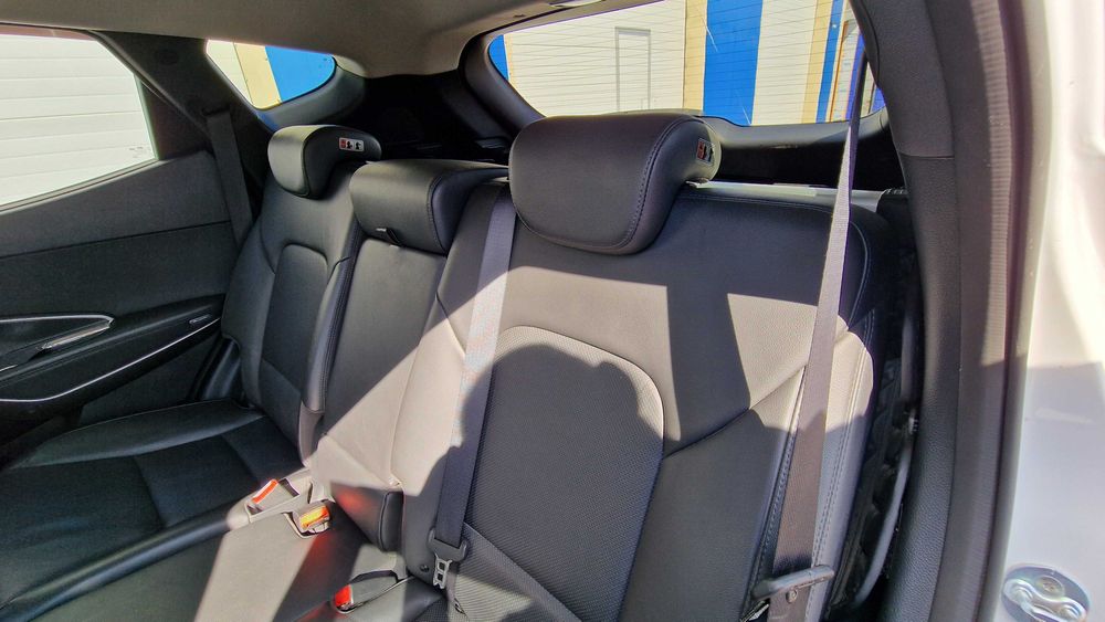 Продам кроссовер Hyundai Santa Fe