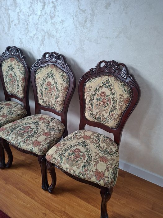 Продам стулья б/у