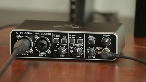 Behringer UMC 202HD