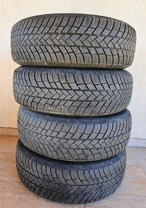 Set roti iarna VW SKODA anvelope VREDESTEIN 215 65 R17 profil 7mmDOT21