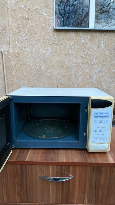 Микроволновка Samsung +доставка