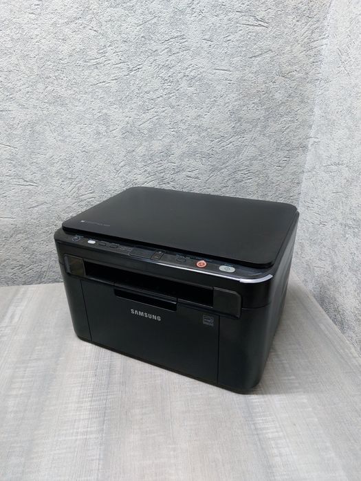 МФУ SAMSUNG SCX-3205
принтер, сканер, копир.