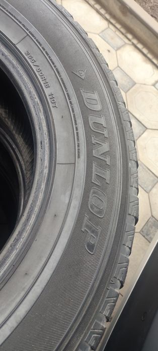 Шины. Зимние.  Две пары.