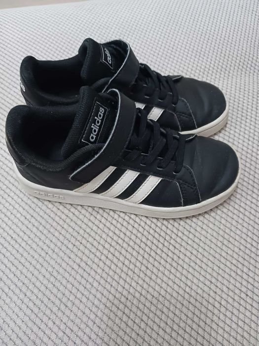 Детски маратонки адидас