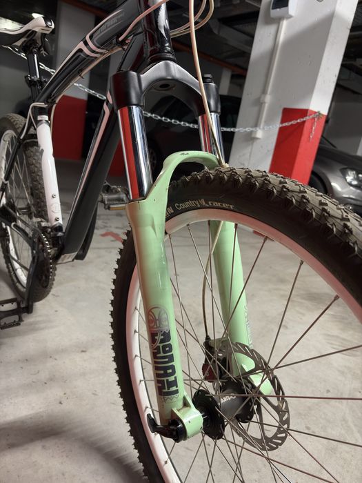 Колело Specialized Hardrock 26