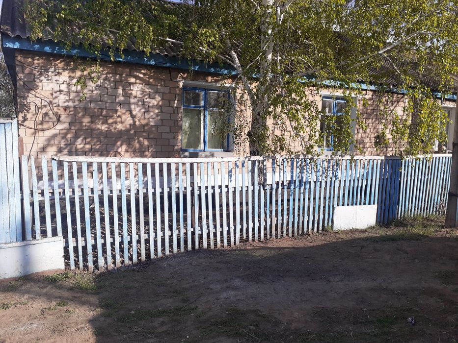 Продам дом  одельно стояши два дома