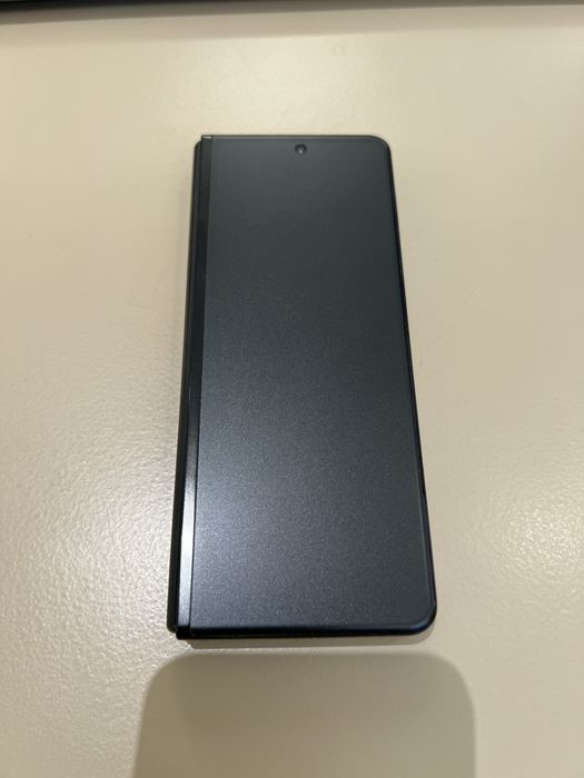 Продам Galaxy Fold 3