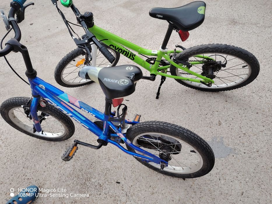 Bicicleta copii 6 și 8 ani