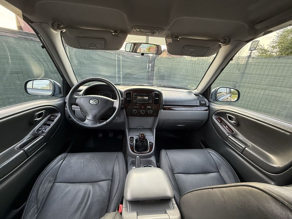 Suzuki Grand Vitara Limited / 2005 diesel 109 cp   / clima/Alu