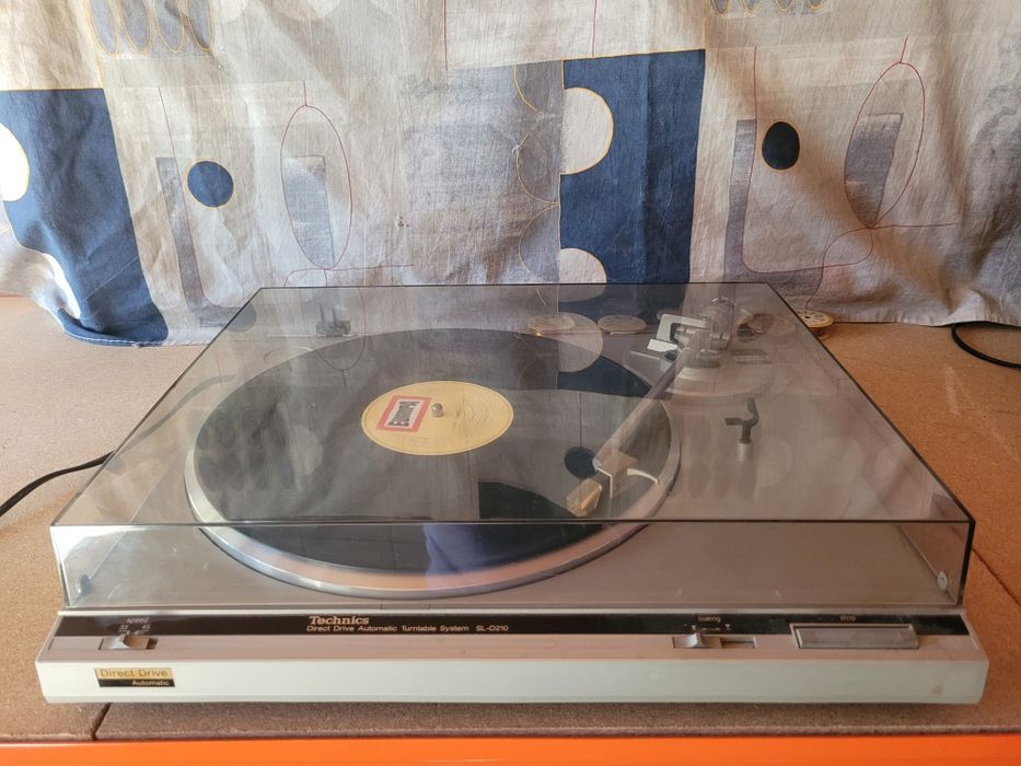 Pick up Technics SL D210