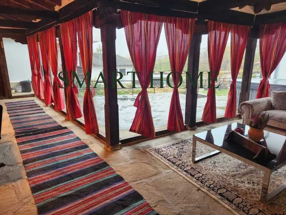 Дава се под наем Къща в с. Арбанаси, Област Велико Търново - 625 кв.м за 1500 € - Снимка #12